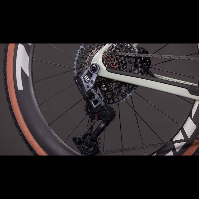 CUBE Nuroad C:62 SLX gravel-pyörä